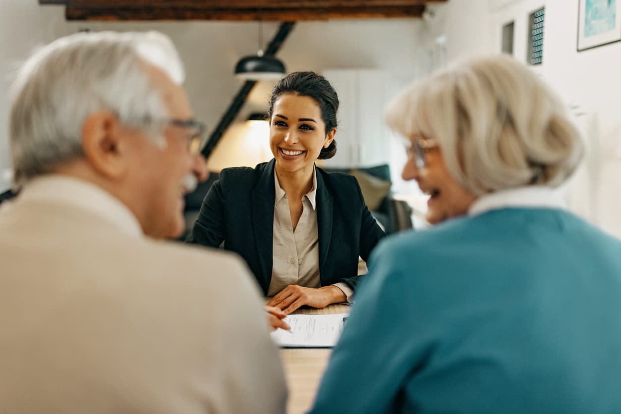 Friendly agent helps couple find the best insurance policy